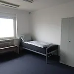 2 Monteurwohnung Messewohnung Bis Zu 8 Personen Langenhagen Berliner Allee 26 Eg