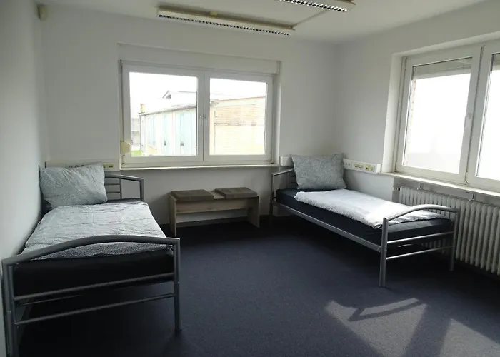 2 Monteurwohnung Messewohnung Bis Zu 8 Personen Langenhagen Berliner Allee 26 Eg
