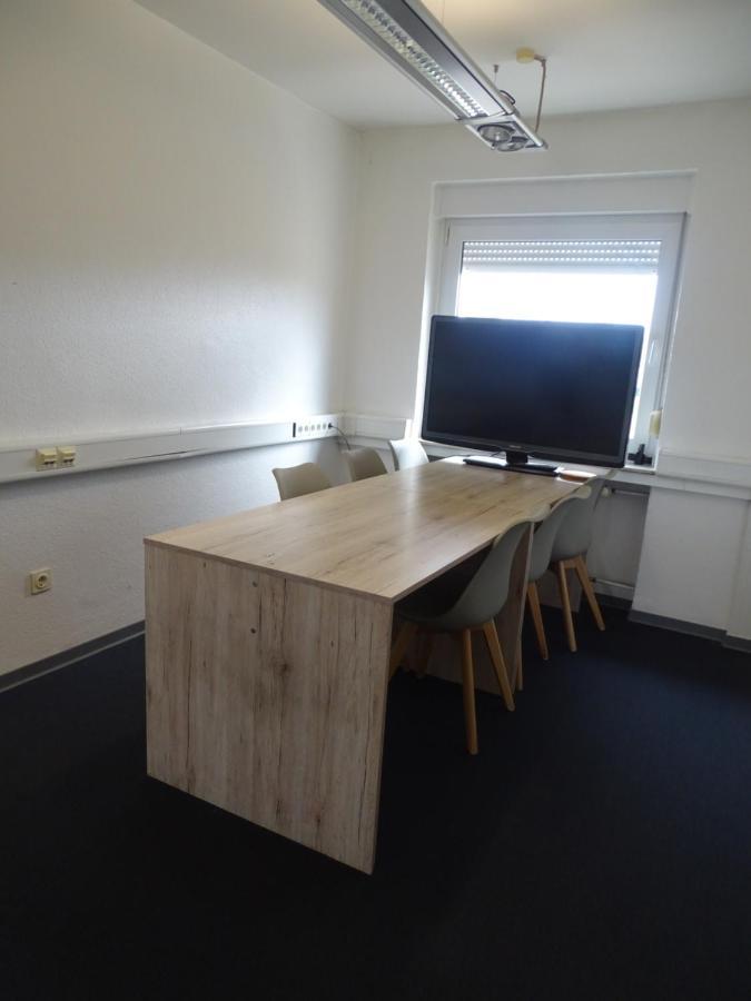 2 Monteurwohnung Messewohnung Bis Zu 8 Personen Langenhagen Berliner Allee 26 Eg *